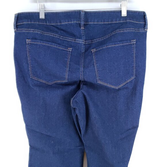 Old Navy Bootcut Jeans Women's Size 18 Dark Wash Stretch - Picture 4 of 7